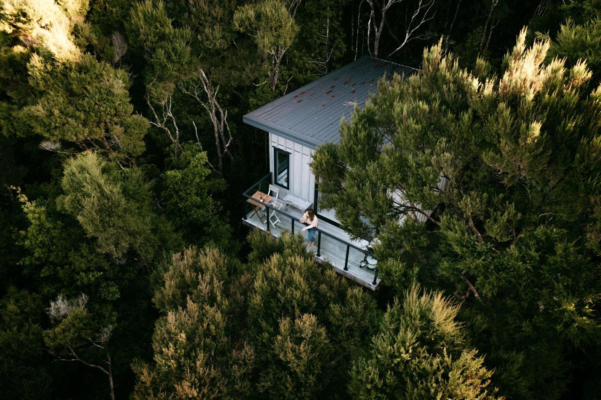 Treetop Tranquility At Rekindle Tree Houses Opua Exterior photo